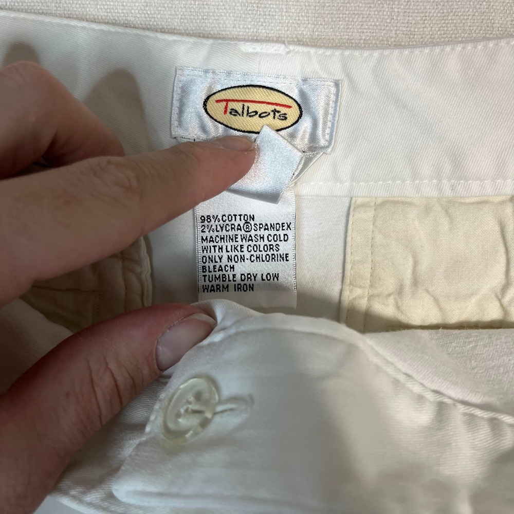 Talbots Stretch White Bermuda Shorts Cotton Blend Stretch Casual -‎ Size 12 - Picture 5 of 9
